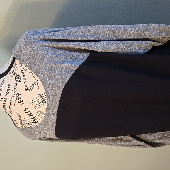 Workout Long Sleeve - Picture 7 of 7